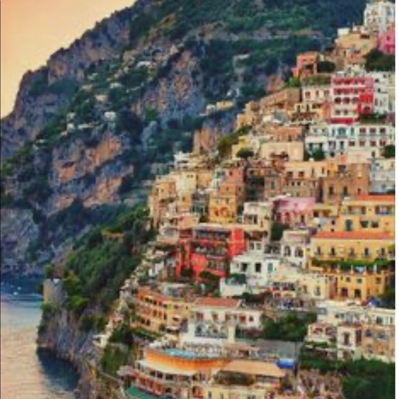 Meet your Posher, Trendy Almond - Picture 1 of 1